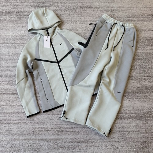 Nike tech fleece - nike,